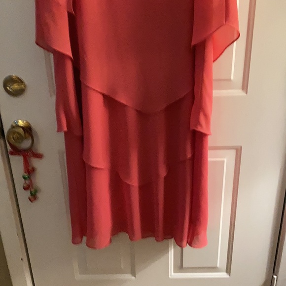 T Carolyn peach formal dress. - Picture 4 of 5